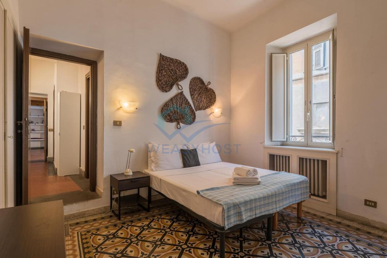 Warm Nest In The Old Building Of Piazza Navona Apartman Róma Kültér fotó